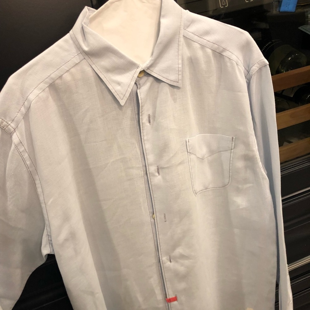 Tommy Bahama Men’s Shirt. Excellent!
